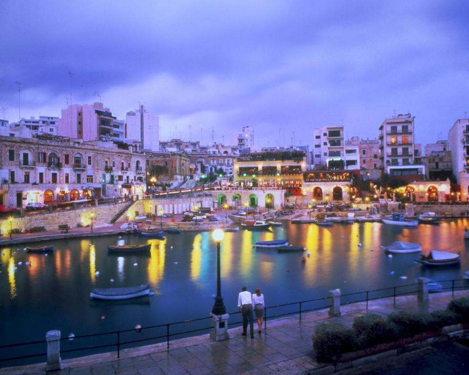 A Lovely 3 Bedroom, 3 Baths Home In The Centre Of Gzira By 360 Estates 외부 사진