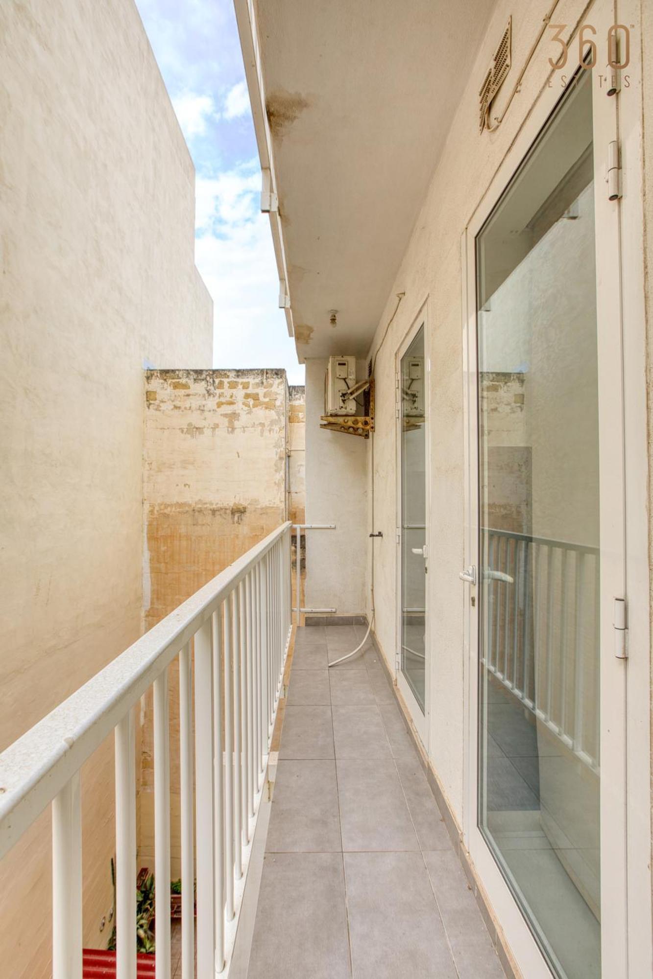 A Lovely 3 Bedroom, 3 Baths Home In The Centre Of Gzira By 360 Estates 외부 사진