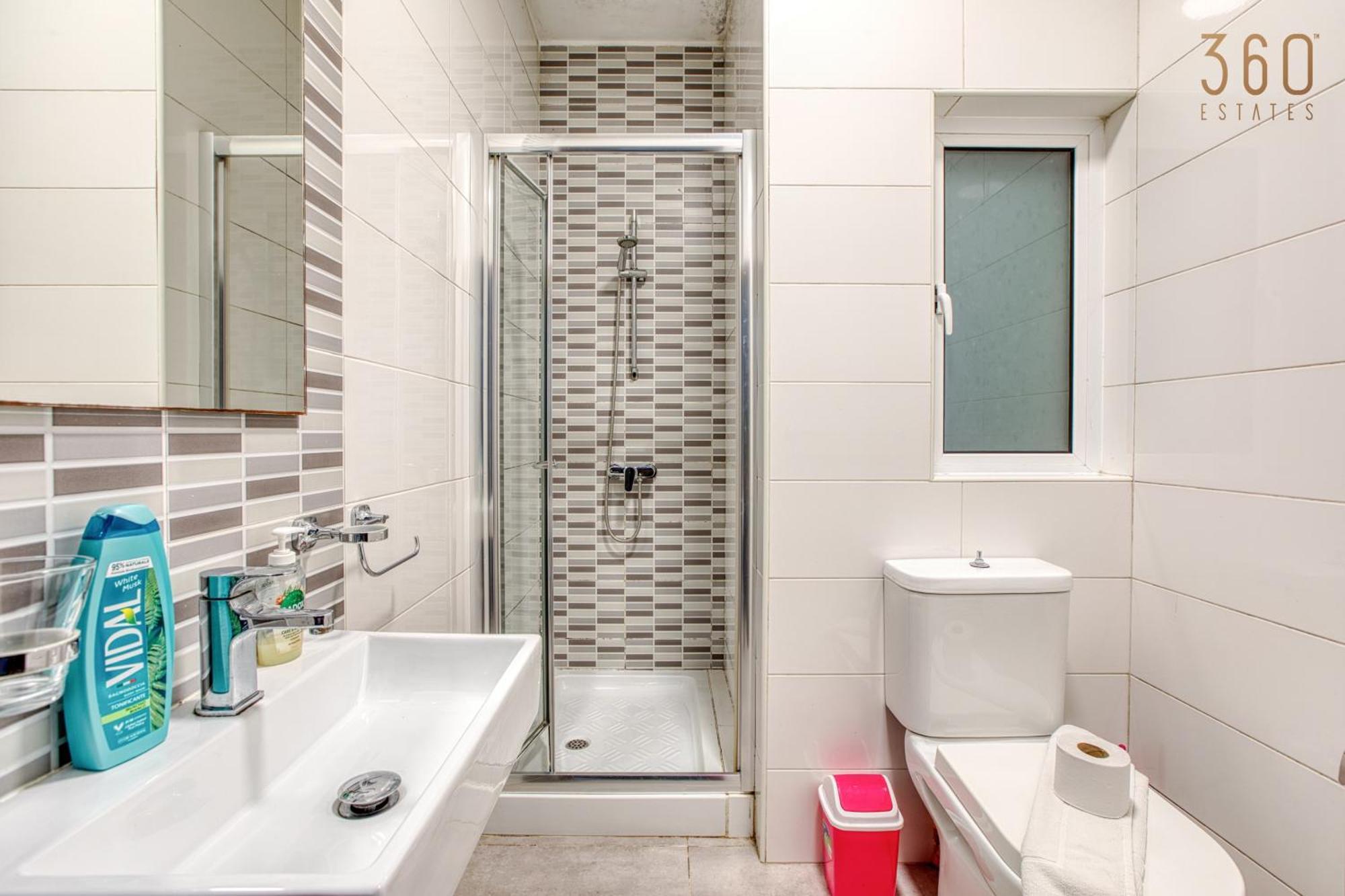 A Lovely 3 Bedroom, 3 Baths Home In The Centre Of Gzira By 360 Estates 외부 사진